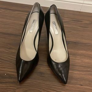 Bcbg heels
